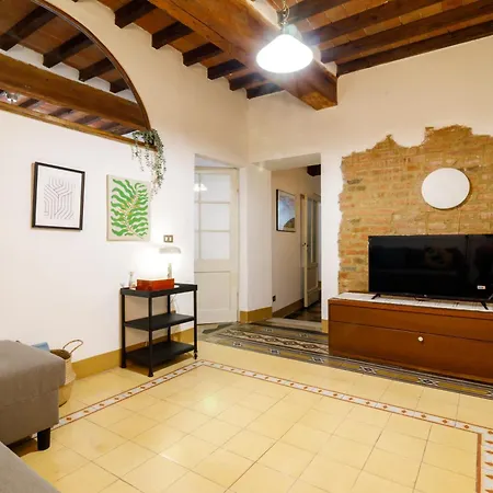 Apartment Guesthost - Castellare Degli Ugurgieri Siena