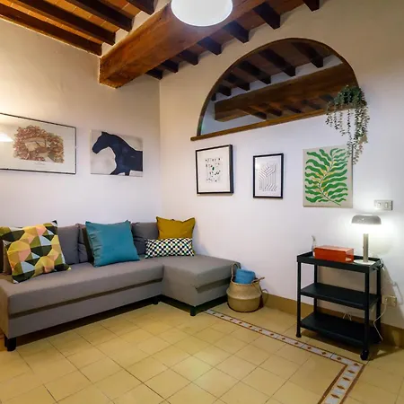 Castellare Degli Ugurgieri In Apartamento