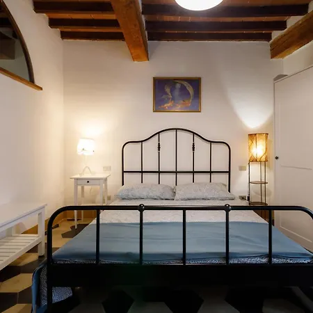 Castellare Degli Ugurgieri In Apartment *