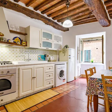 Apartment Castellare Degli Ugurgieri In Siena