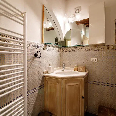 Castellare Degli Ugurgieri In *