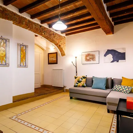 Castellare Degli Ugurgieri In Apartment *