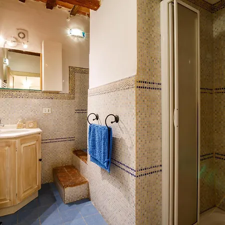 Castellare Degli Ugurgieri In *