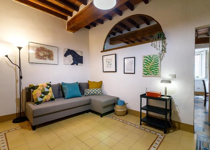 Guesthost - Castellare Degli Ugurgieri Appartement