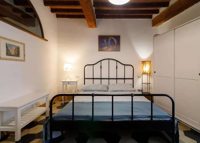 Guesthost - Castellare Degli Ugurgieri Apartament *