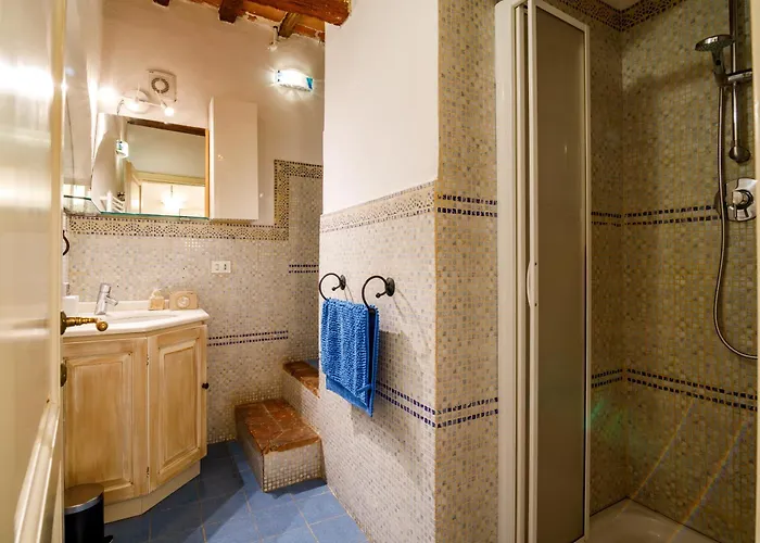 Guesthost - Castellare Degli Ugurgieri *