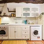 Apartment Guesthost - Castellare Degli Ugurgieri