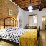 Guesthost - Castellare Degli Ugurgieri Apartment *